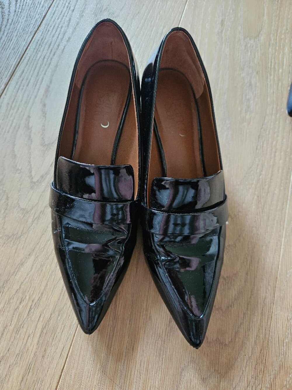 Franco Sarto patent leather heels black